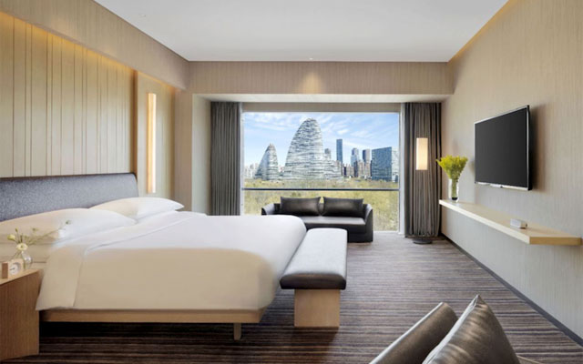 Hyatt-Regency-Beijing-Wanjing-Deluxe-Suite-King