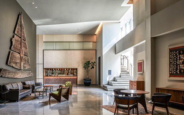 Alila-SCBD-Jakarta---Artisian-Bar