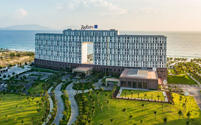 Radisson_Blu_Resort_Cam_Ranh_Aerial_facade_view