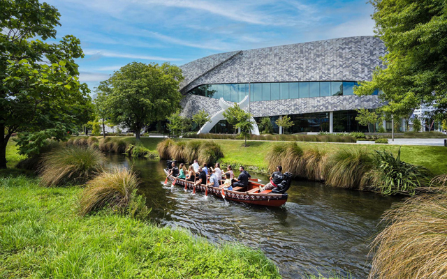 20233001_Waka_on_Avon_Final_DSC08756-2_640