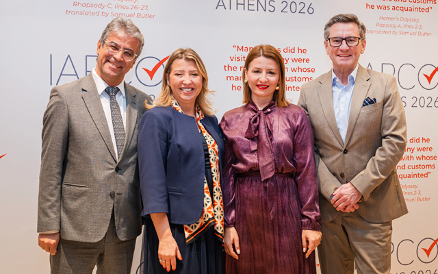 Group signing at IAPCO AM&GA Athens 2_640